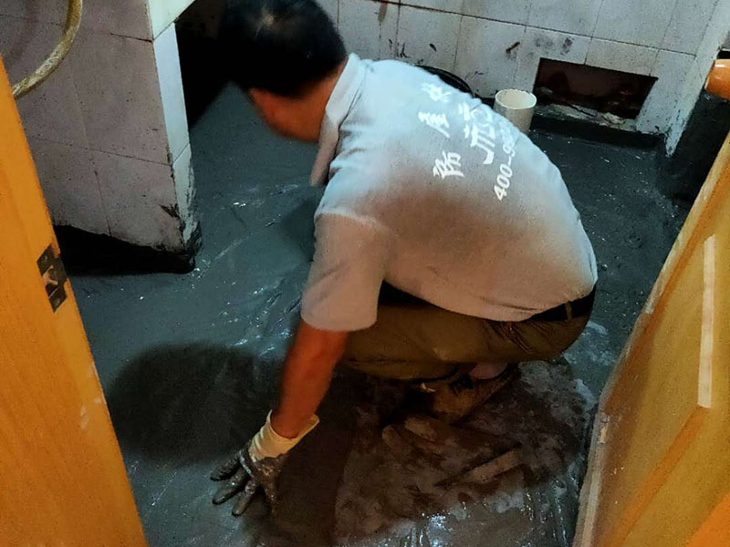 專業瓷磚修補技巧大揭密|哪里壞了補哪里，再也不用擔心補磚要拆家啦